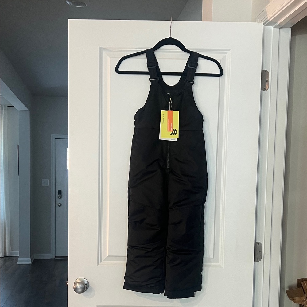 All in Motion Black Wind and Water Resistant Bib